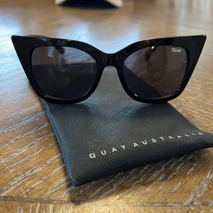 Quay Australia black sunglasses